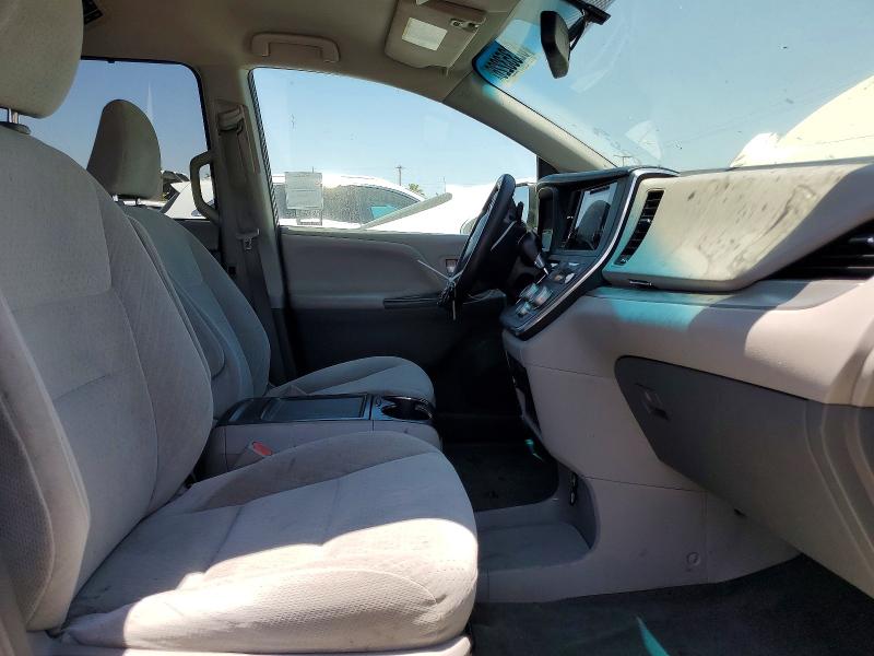 Продаж на аукціоні авто 2015 Toyota Sienna, vin: 5TDKK3DC5FS567500, номер лоту: 62353226