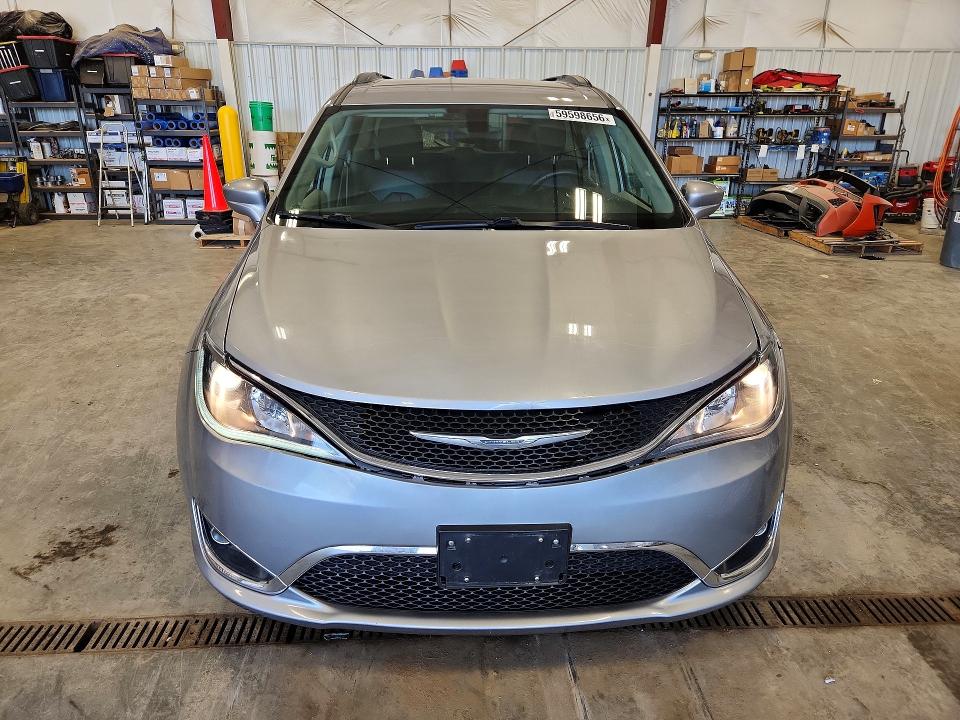 Продажа на аукционе авто 2017 Chrysler Pacifica, vin: 2C4RC1BG2HR527392, номер лота: 59598656