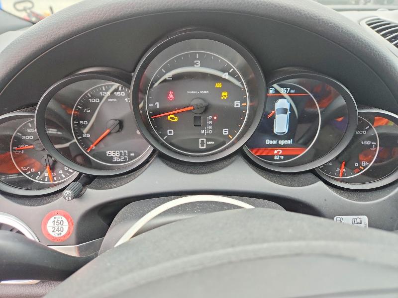 Продажа на аукционе авто 2013 Porsche Cayenne, vin: WP1AF2A26DLA37443, номер лота: 63144176