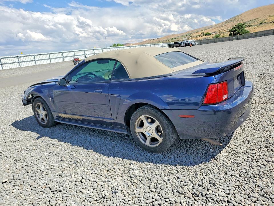 61184116 :رقم المزاد ، 1FAFP44453F411198 vin ، 2003 Ford Mustang مزاد بيع
