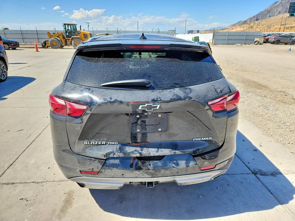 60822466 :رقم المزاد ، 3GNKBKRS8KS683202 vin ، 2019 Chevrolet Blazer مزاد بيع