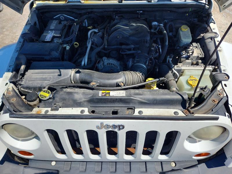 Продажа на аукционе авто 2013 Jeep Wrangler Unlimited, vin: 1C4BJWEG2DL595145, номер лота: 63538566