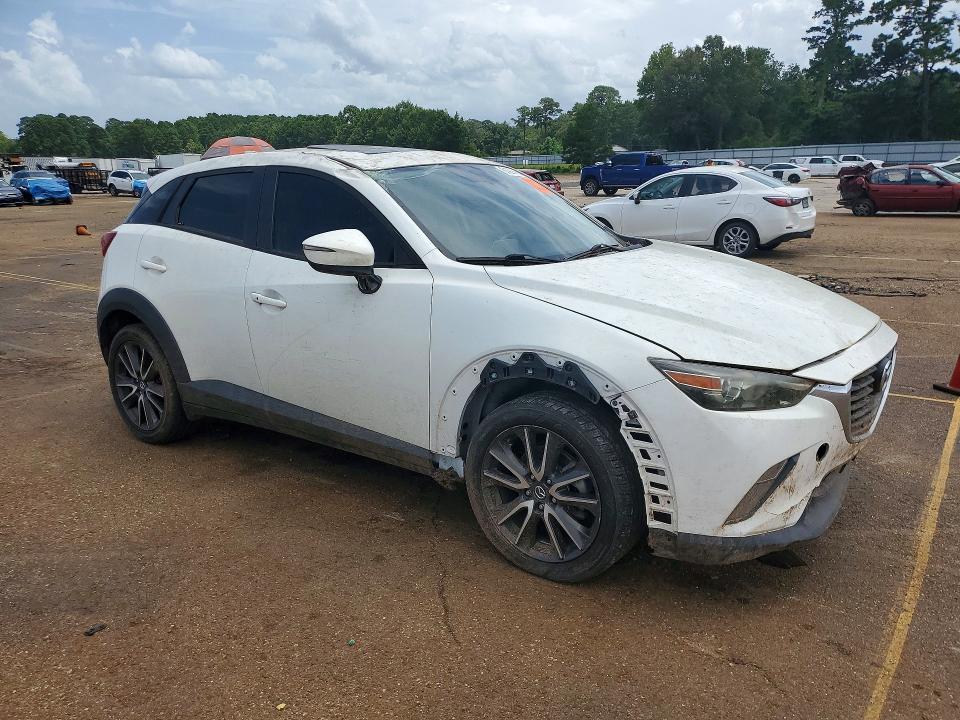 61204856 :رقم المزاد ، JM1DKFC77H0162209 vin ، 2017 Mazda Cx-3 مزاد بيع