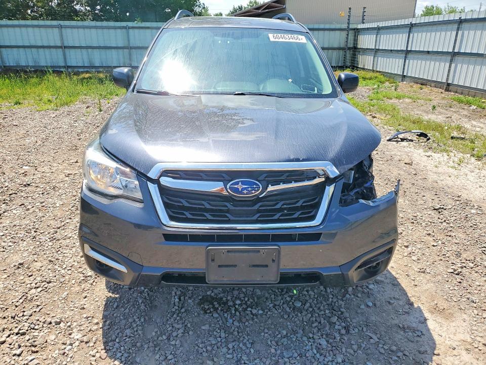 60463466 :رقم المزاد ، JF2SJAEC0JH547837 vin ، 2018 Subaru Forester مزاد بيع