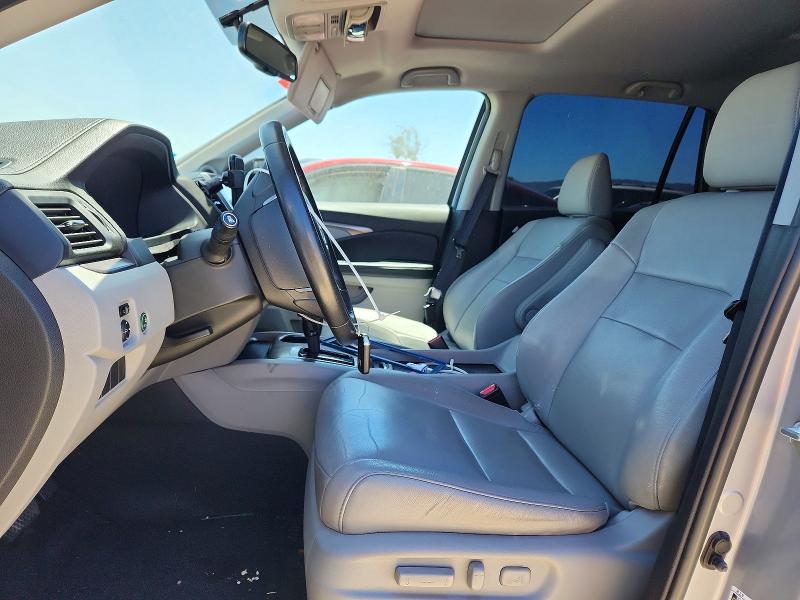 Продажа на аукционе авто 2017 Honda Pilot, vin: 5FNYF5H5XHB037049, номер лота: 61196546
