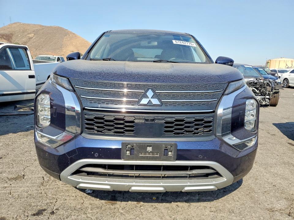 Продажа на аукционе авто 2022 Mitsubishi Outlander, vin: JA4J4UA89NZ045343, номер лота: 61242776