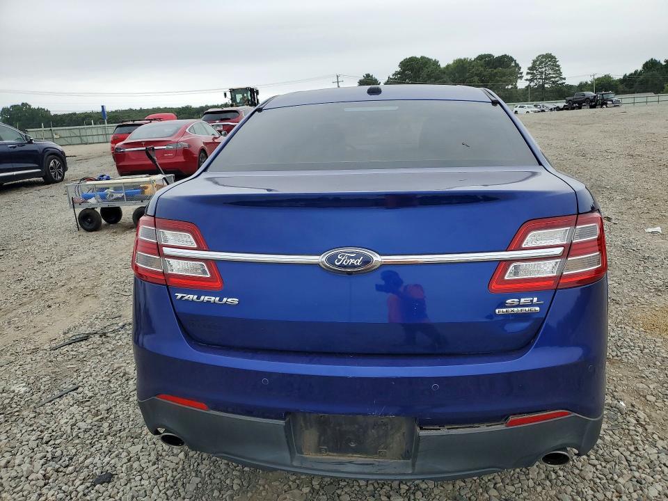 2015 Ford Taurus მანქანა იყიდება აუქციონზე, vin: 1FAHP2E82FG151968, აუქციონის ნომერი: 62641146
