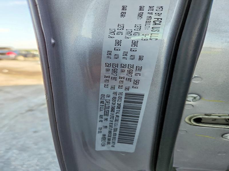 Продаж на аукціоні авто 2020 Jeep Cherokee, vin: 1C4PJLCB3LD528381, номер лоту: 61694946