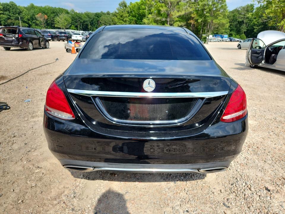 2015 Mercedes-benz C მანქანა იყიდება აუქციონზე, vin: 55SWF4KB9FU036096, აუქციონის ნომერი: 59823876