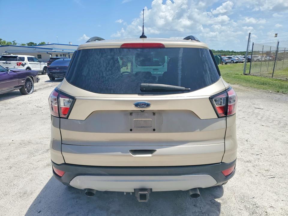Продажа на аукционе авто 2018 Ford Escape, vin: 1FMCU0GD0JUC67431, номер лота: 62115976