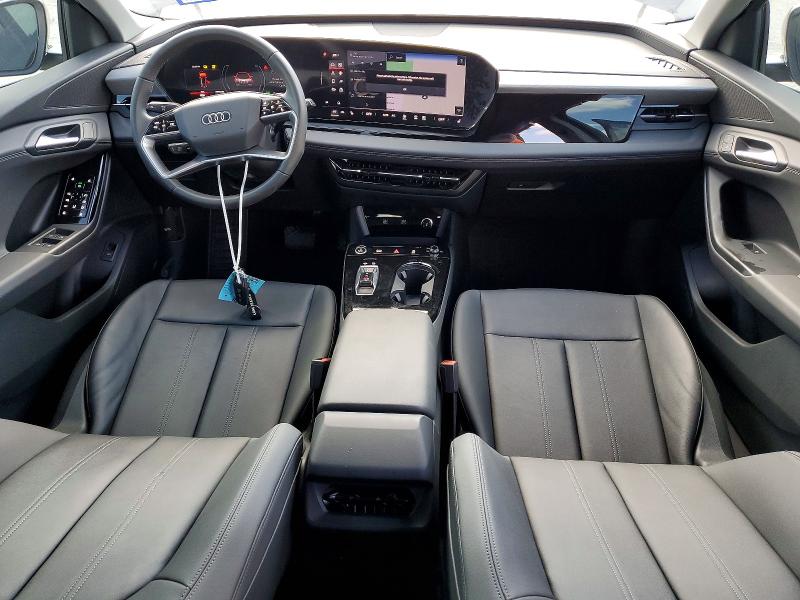 59642656 :رقم المزاد ، WA114BGF4SA044735 vin ، 2025 Audi Q6 E-tron مزاد بيع