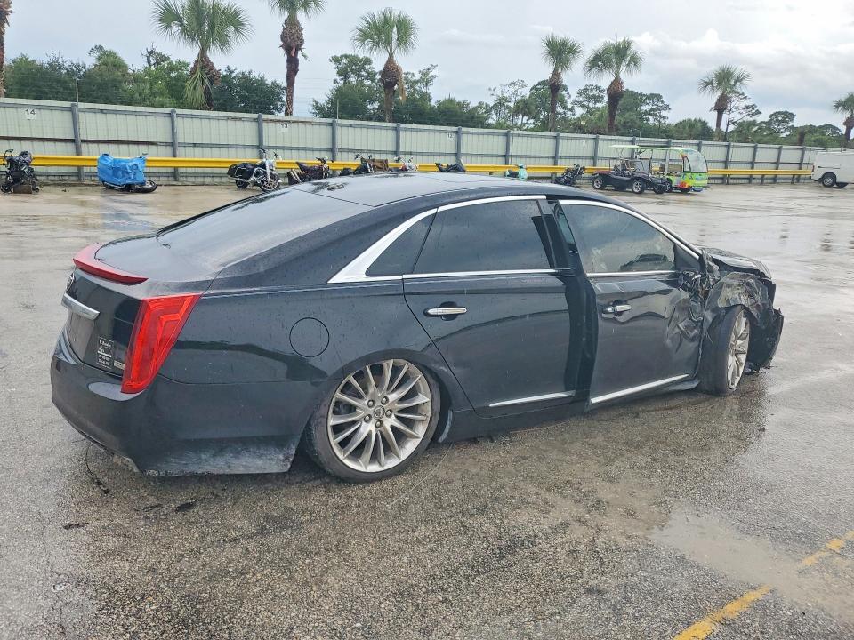 2013 Cadillac Xts მანქანა იყიდება აუქციონზე, vin: 2G61U5S32D9216993, აუქციონის ნომერი: 63405646