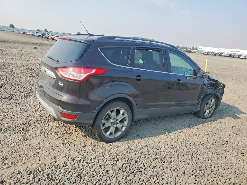 62086246 :رقم المزاد ، 1FMCU9H92DUB15217 vin ، 2013 Ford Escape مزاد بيع
