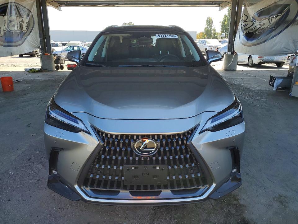 2026 Lexus Nx 450h+ მანქანა იყიდება აუქციონზე, vin: JTJHKCFZ5T2082656, აუქციონის ნომერი: 63324106