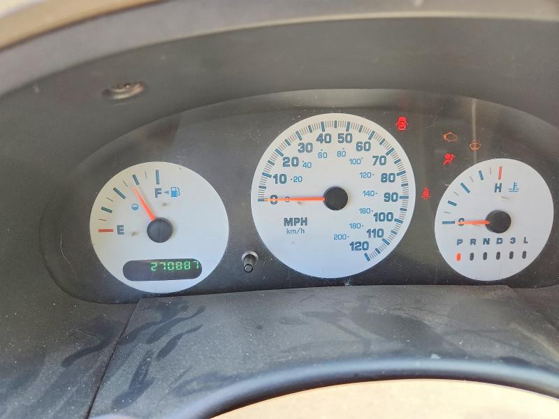 60188386 :رقم المزاد ، 2C4GP24R63R254644 vin ، 2003 Chrysler Town & Country مزاد بيع