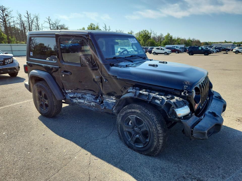 62742656 :رقم المزاد ، 1C4GJXAG2LW301984 vin ، 2020 Jeep Wrangler مزاد بيع