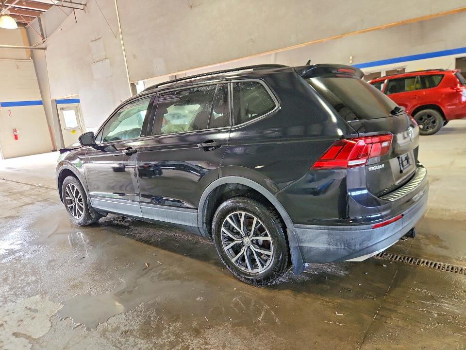 Продаж на аукціоні авто 2021 Volkswagen Tiguan, vin: 3VV1B7AXXMM121562, номер лоту: 61945346
