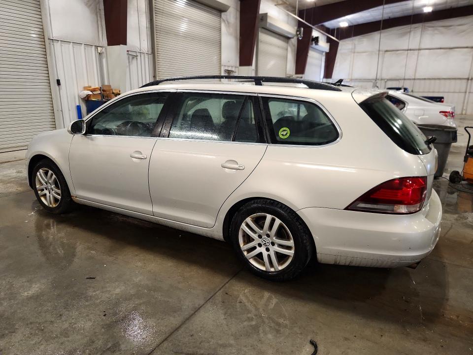 60436356 :رقم المزاد ، 3VWML7AJ9BM718894 vin ، 2011 Volkswagen Jetta مزاد بيع