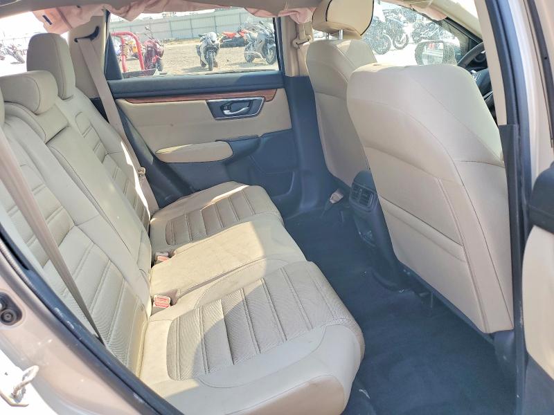 62497936 :رقم المزاد ، 5J6RW2H58JL025580 vin ، 2018 Honda Cr-v مزاد بيع