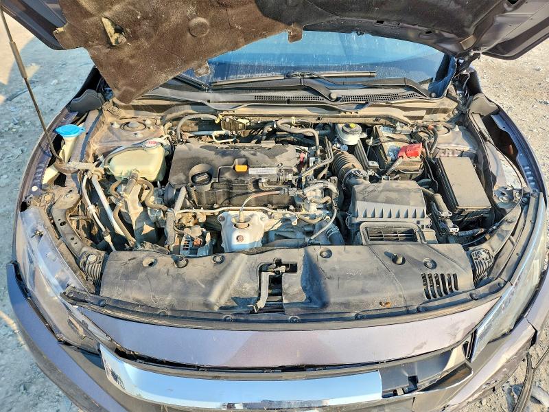 63006496 :رقم المزاد ، 19XFC2F51JE027653 vin ، 2018 Honda Civic مزاد بيع