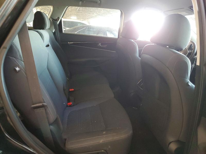 Auction sale of the 2019 Kia Sorento, vin: 5XYPG4A32KG581671, lot number: 62469106