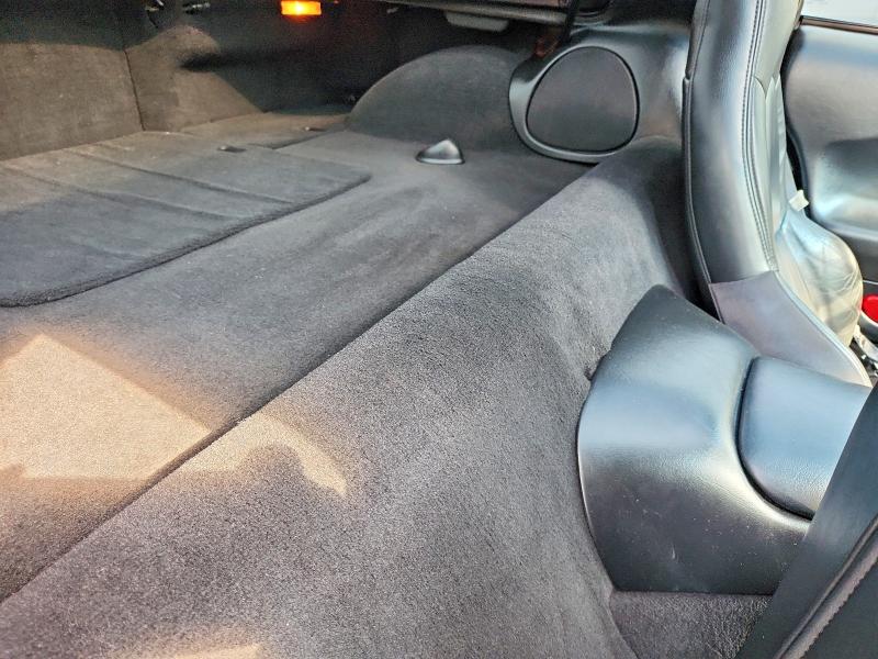 61796786 :رقم المزاد ، 1G1YY22G5W5107552 vin ، 1998 Chevrolet Corvette مزاد بيع