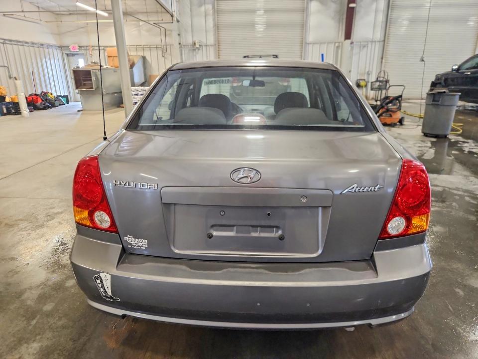 61409886 :رقم المزاد ، KMHCG45C65U600505 vin ، 2005 Hyundai Accent مزاد بيع