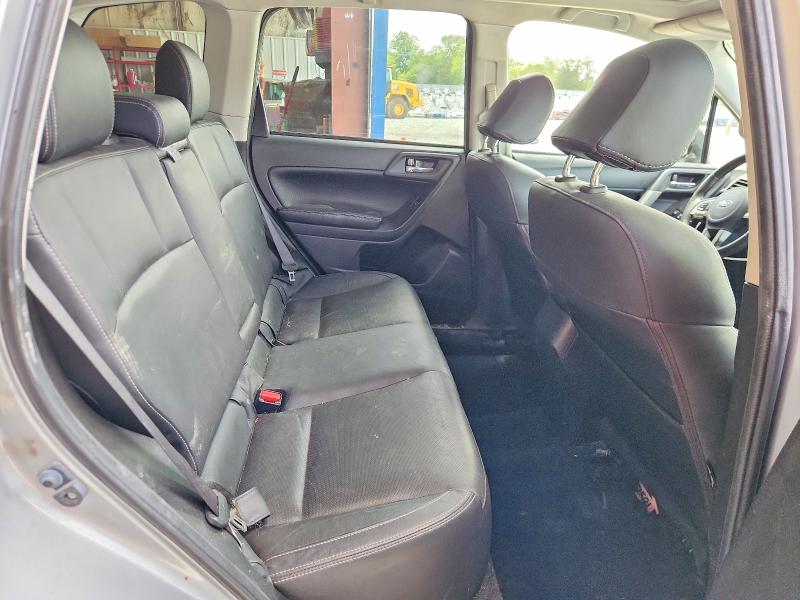 61288326 :رقم المزاد ، JF2SJAJC1JH546458 vin ، 2018 Subaru Forester مزاد بيع