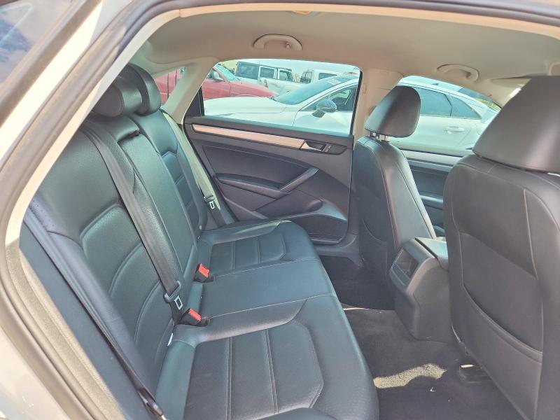 59343376 :رقم المزاد ، 1VWAT7A30EC084840 vin ، 2014 Volkswagen Passat مزاد بيع