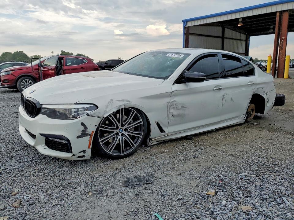 61672086 :رقم المزاد ، WBAJE5C54JWA97566 vin ، 2018 Bmw 540 مزاد بيع