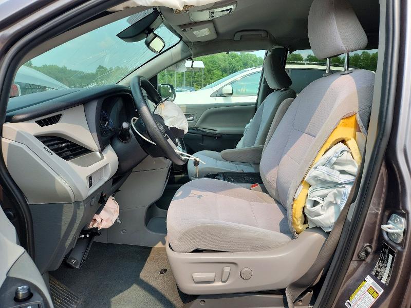 Продажа на аукционе авто 2020 Toyota Sienna, vin: 5TDKZ3DC7LS073078, номер лота: 61222156