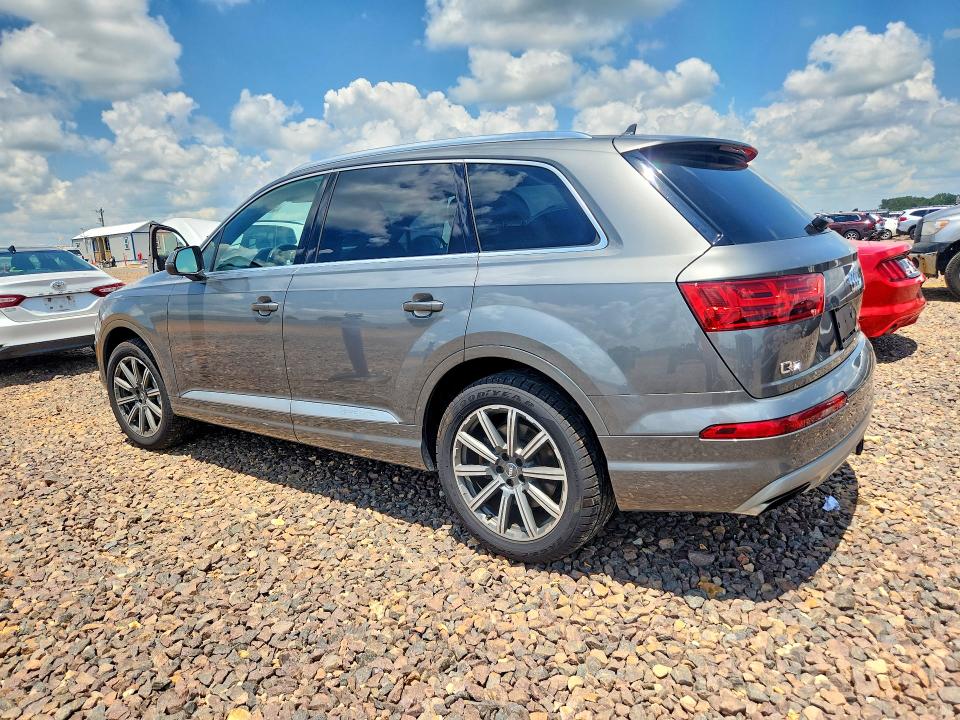 Продажа на аукционе авто 2017 Audi Q7, vin: WA1VAAF72HD035974, номер лота: 59343076