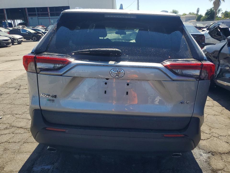 Продажа на аукционе авто 2021 Toyota Rav4, vin: 2T3W1RFV2MC133053, номер лота: 60707316