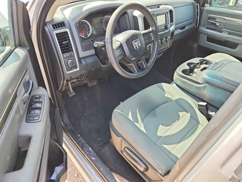 62631586 :رقم المزاد ، 1C6RR7GG1JS315928 vin ، 2018 Ram 1500 مزاد بيع