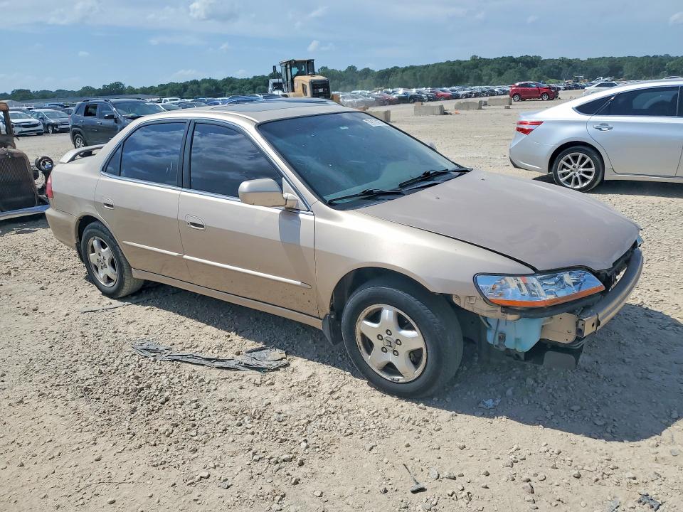 59124376 :رقم المزاد ، 1HGCG1653YA059505 vin ، 2000 Honda Accord مزاد بيع