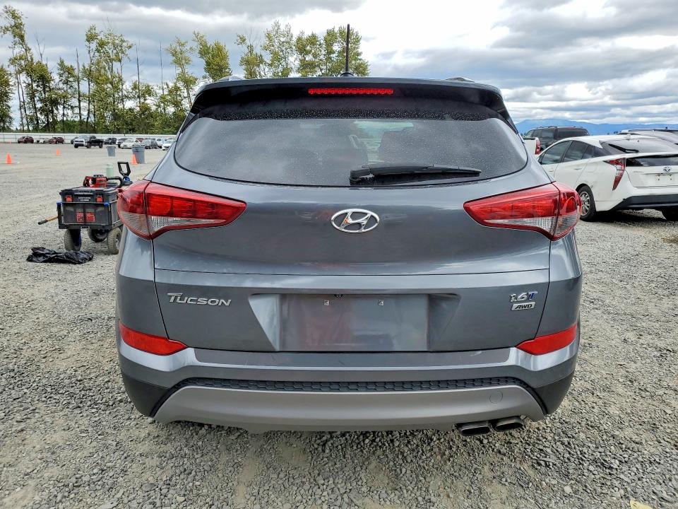 2017 Hyundai Tucson მანქანა იყიდება აუქციონზე, vin: KM8J3CA26HU503321, აუქციონის ნომერი: 62656486
