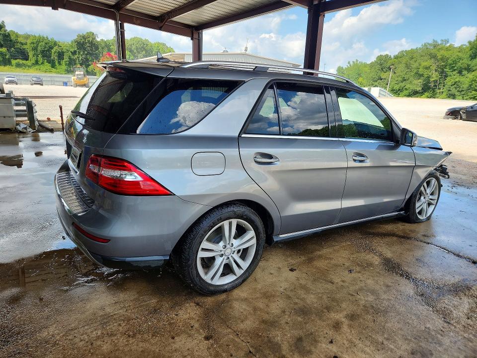 62210216 :رقم المزاد ، 4JGDA5JB8EA436815 vin ، 2014 Mercedes-benz Ml مزاد بيع