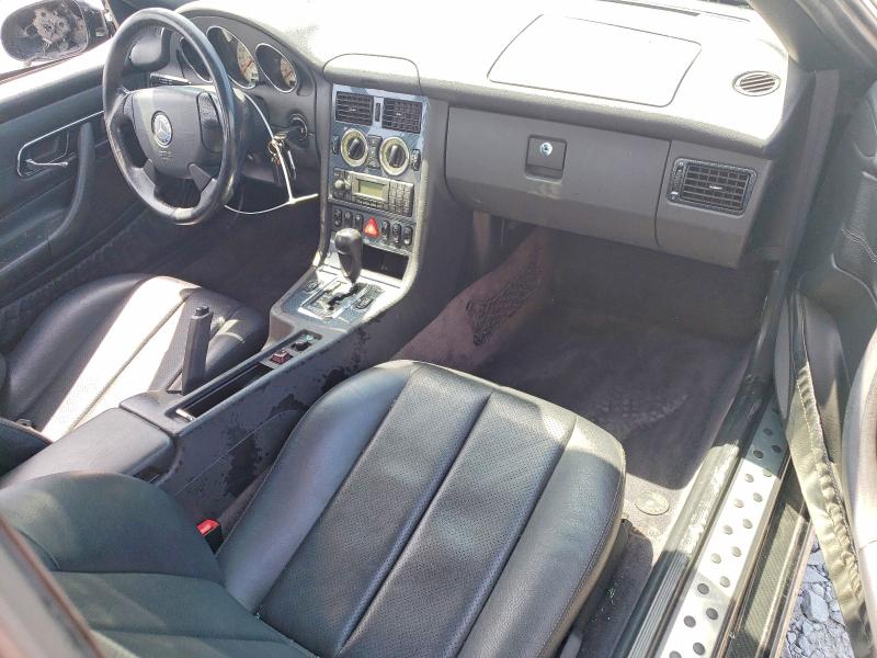 Aukcja sprzedaży 2000 Mercedes-benz Slk, vin: WDBKK47F1YF158973, numer aukcji: 61921556