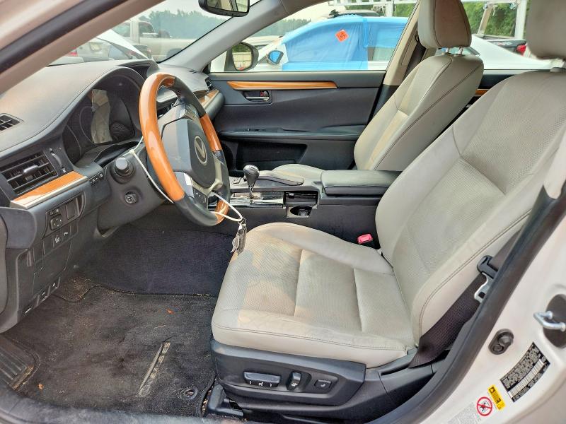61150236 :رقم المزاد ، JTHBW1GG5F2080763 vin ، 2015 Lexus Es مزاد بيع
