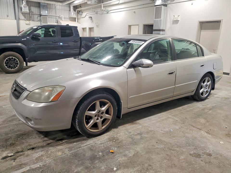 59646566 :رقم المزاد ، 1N4BL11E62C274472 vin ، 2002 Nissan Altima مزاد بيع