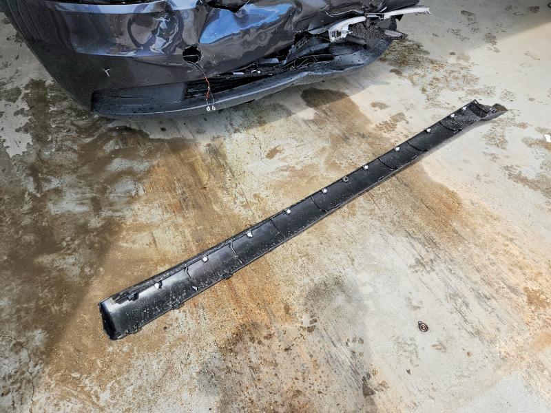 60282196 :رقم المزاد ، 7SAYGDEE0TA686296 vin ، 2026 Tesla Model Y مزاد بيع