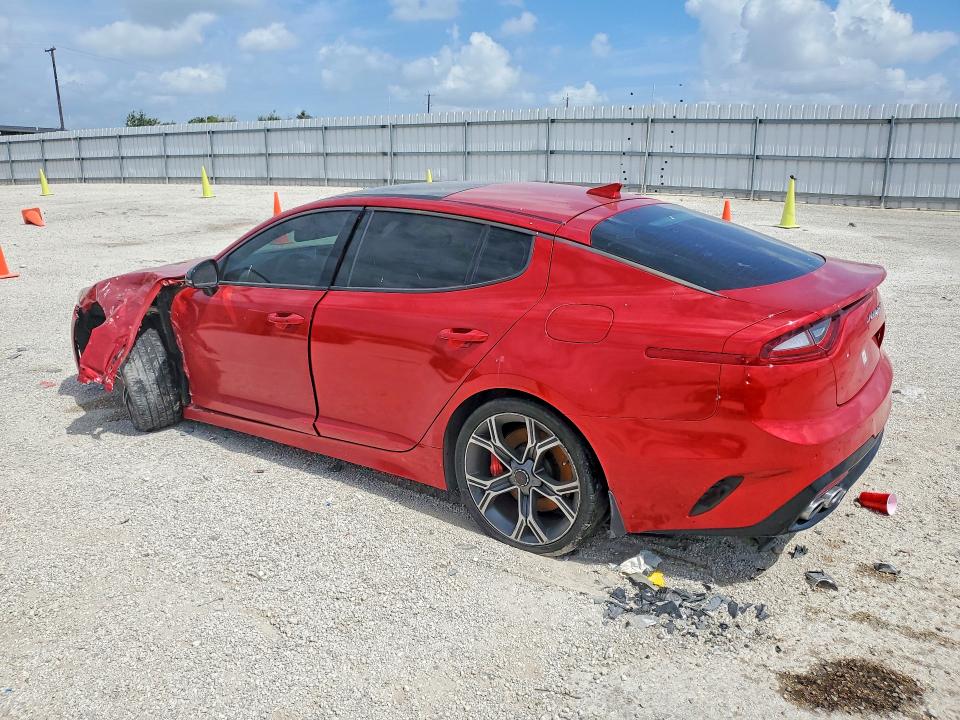 2018 Kia Stinger მანქანა იყიდება აუქციონზე, vin: KNAE55LC7J6040193, აუქციონის ნომერი: 57370676