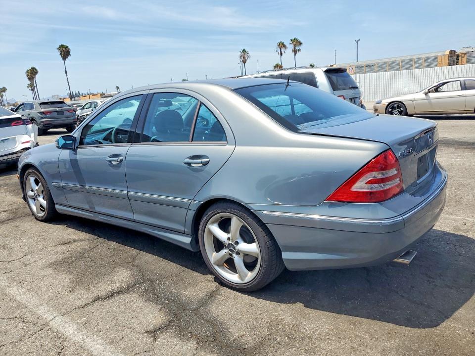 2006 Mercedes-benz C მანქანა იყიდება აუქციონზე, vin: WDBRF52H66F744146, აუქციონის ნომერი: 62645186