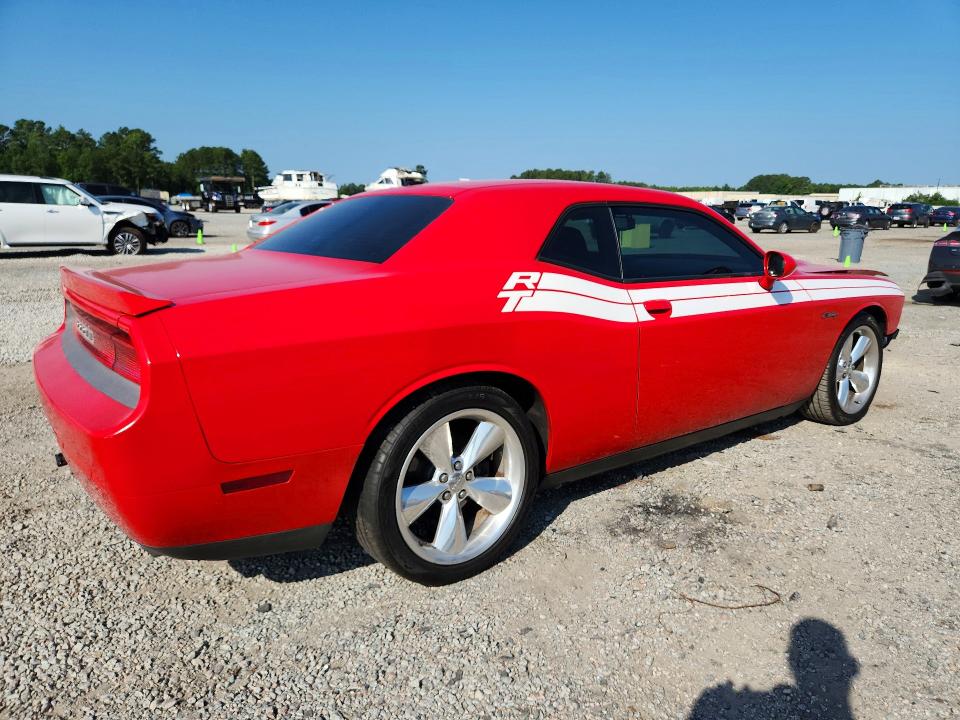 59329786 :رقم المزاد ، 2C3CDYBT4EH110581 vin ، 2014 Dodge Challenger مزاد بيع