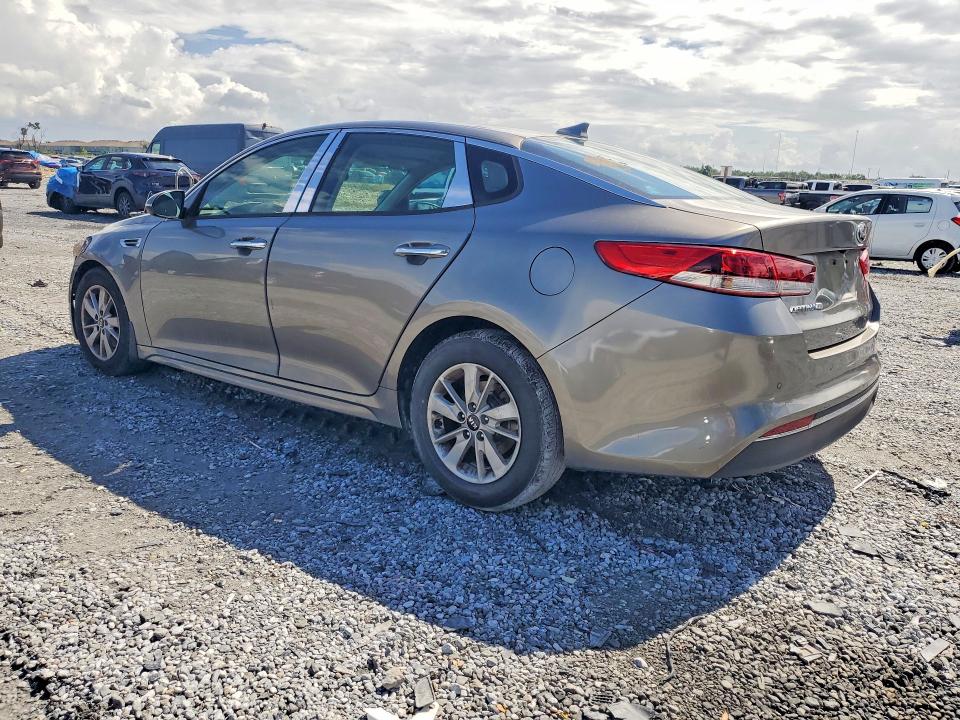 61392416 :رقم المزاد ، 5XXGT4L31JG222940 vin ، 2018 Kia Optima مزاد بيع