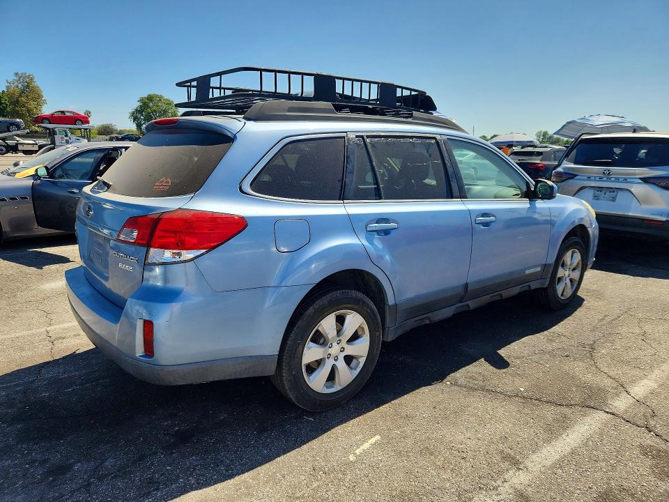 2011 Subaru Outback მანქანა იყიდება აუქციონზე, vin: 4S4BRBCC9B3436522, აუქციონის ნომერი: 63513736