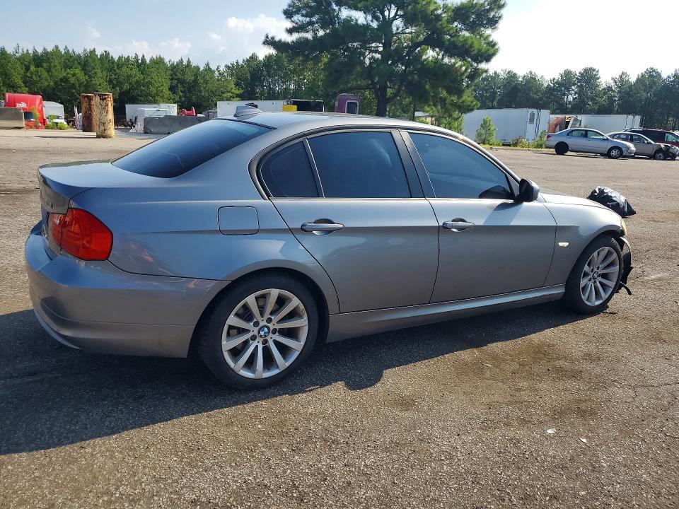 2011 Bmw 328 მანქანა იყიდება აუქციონზე, vin: WBAPH7C56BE723572, აუქციონის ნომერი: 61425136
