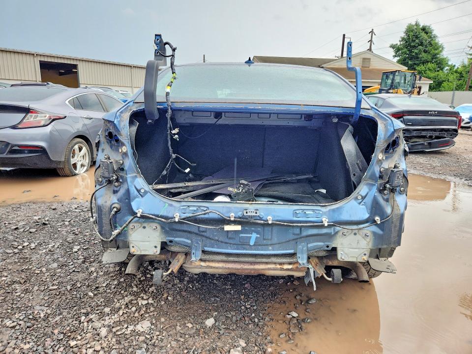 61750186 :رقم المزاد ، 3MZBN1V32JM193587 vin ، 2018 Mazda 3 مزاد بيع