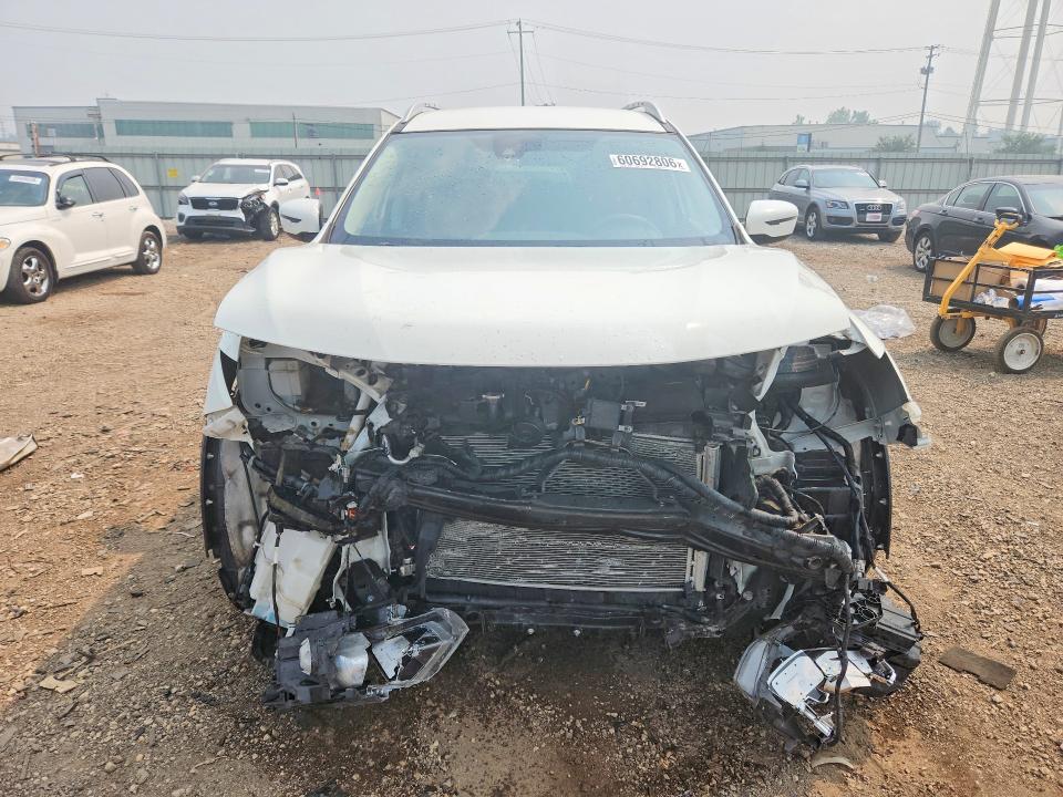 60692806 :رقم المزاد ، 5N1AT2MV5KC808404 vin ، 2019 Nissan Rogue مزاد بيع