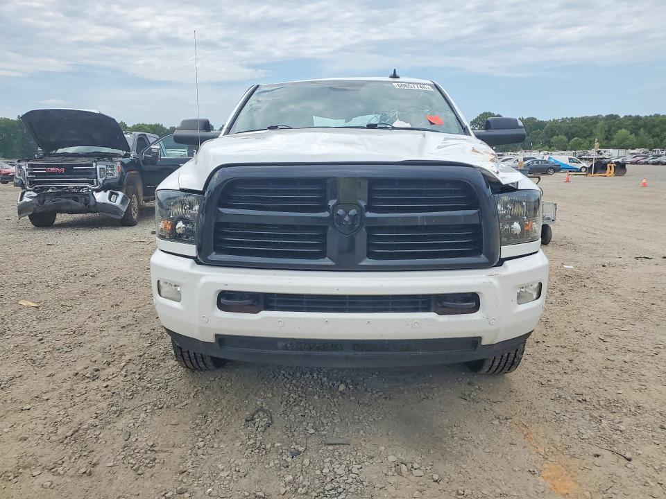 60657746 :رقم المزاد ، 3C6UR5DJ3HG683592 vin ، 2017 Ram 2500 مزاد بيع